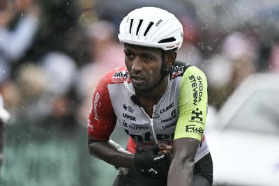 Biniam Girmay linked with move to Israel-Premier Tech as Lotto-Intermarché merger talks drag on