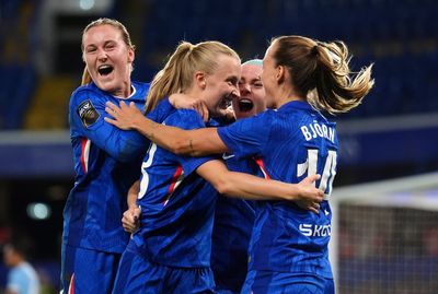 Chelsea 2-1 Man City: Blues win thrilling WSL opener to deliver early title statement