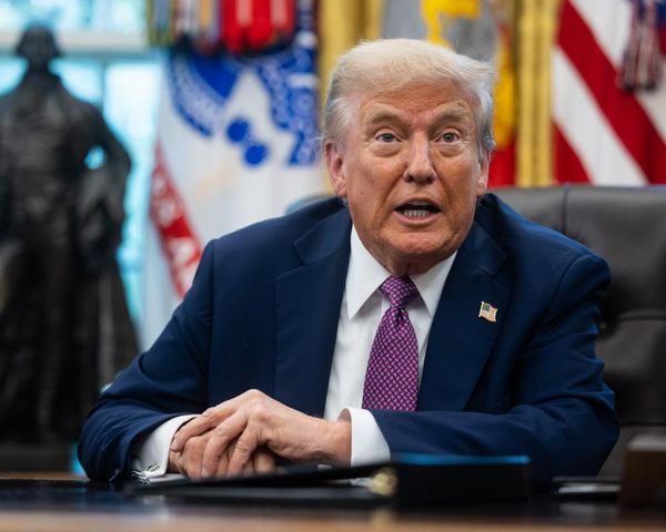 Trump, apparently misled by video of 2020 protests, threatens to send troops to Portland