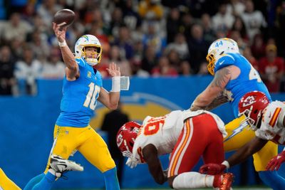 Justin Herbert outshines Patrick Mahomes as LA Chargers win NFL opener