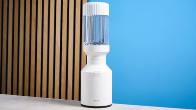 I’ve been testing this compact blender — and on-the-go smoothies have never been easier