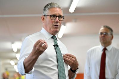 Minister rules out early election amid Government reshuffle
