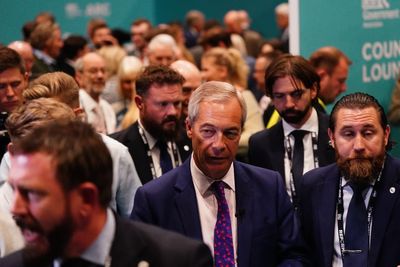 Farage backtracks on pledge to stop small boats within fortnight of election win