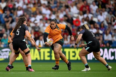 England vs Australia live: Red Roses match record winning run in Women’s Rugby World Cup clash