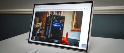 I reviewed this 25-inch portable monitor - I just wish it lived up to its huge potential
