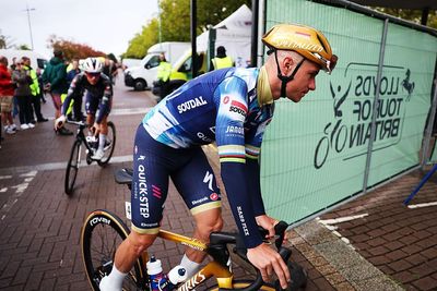 'I got swamped' – Mechanical problem sees ultra-active Remco Evenepoel out of finale in Tour of Britain stage 4