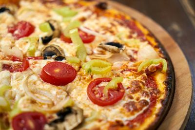 5 Pizza Chains Accused of Serving Chemical-Filled Slices