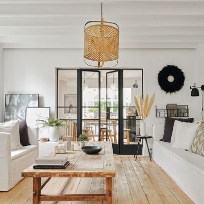 Think a monochrome scheme is boring? This stunning Scandi-style beach home will prove you wrong...