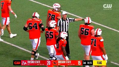 Offensive Lineman’s NSFW Reaction to Holding Call Hilariously Caught on Hot Mic