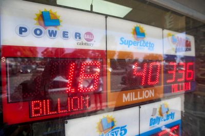 Winning tickets for $1.8bn Powerball prize sold in Texas and Missouri