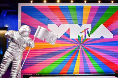 The MTV Video Music Awards are back. Taylor Swift and Beyoncé go head-to-head. Who will win?