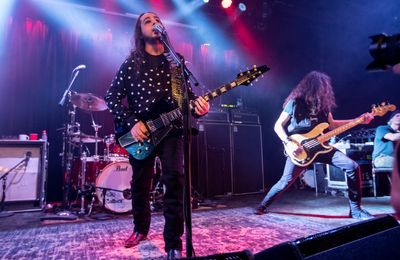 System of a Down got 'booed off stage' and had bagel and coins thrown at them opening for Slayer