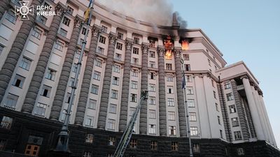 Russia hits seat of Ukraine government in war's biggest air attack