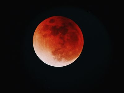 Blood Moon Rises Tonight: Is the Fiery Eclipse a Bad Omen or a Cosmic Blessing?