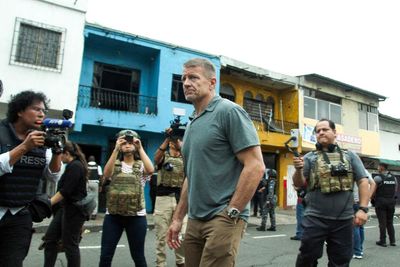 Blackwater founder and Maga disciple Erik Prince pitching services in Ukraine