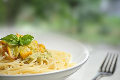How You Act at Restaurants Could Reveal How Much Money You Have