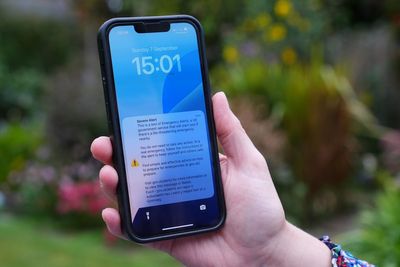 Sirens blare from mobile phones in test of national emergency alert system