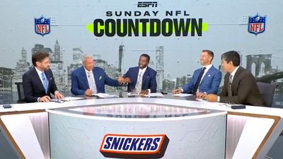 ESPN Team Celebrates Randy Moss's Cancer Treatment Being Over in Sweet Moment