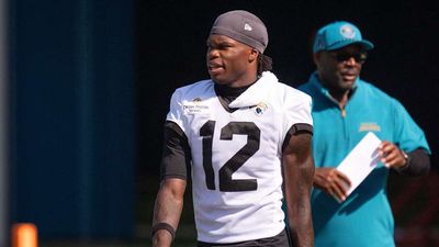 Jaguars’ Travis Hunter Debuts New ‘Chopped’ Haircut Ahead of First NFL Game