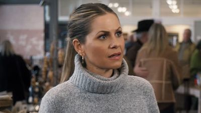 Candace Cameron Bure Gets Real About Taking Down A Swimsuit Photo After Being 'Flooded' With Body-Shaming Comments