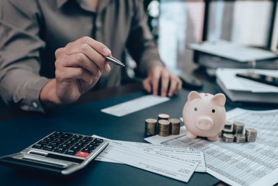 8 Things You Should NEVER Tell Your Adult Kids About Your Bank Accounts