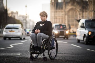 Tanni Grey-Thompson hits out at abuse as Starmer comes under pressure over assisted dying bill