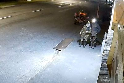 Missing New Zealand children found after fugitive father shot dead by police