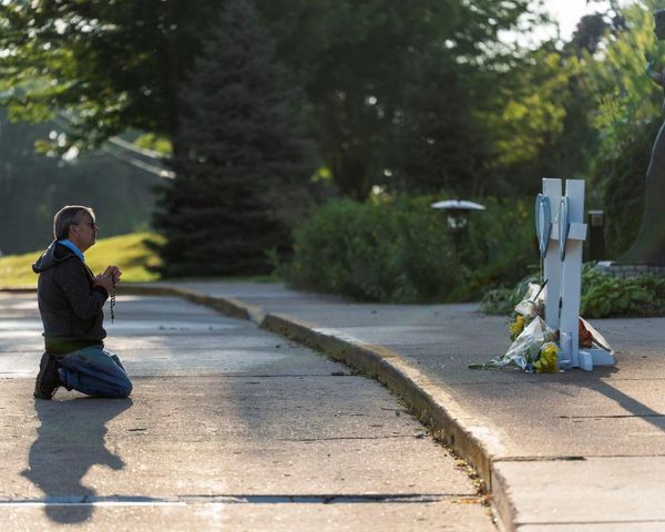 ‘Do you care about our kids?’ Minnesota parents demand gun ban after deadly shooting