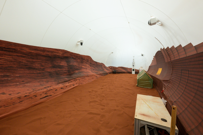 Four person crew to simulate year-long Mars mission