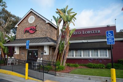 Red Lobster introduces new shrimp deal a year after bankruptcy caused by disastrous bottomless offer