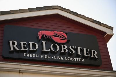 Red Lobster brings back shrimp deal - but with one key difference