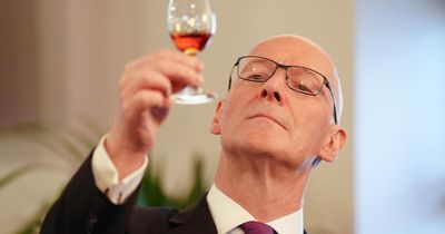 John Swinney flies to US for Scotch whisky tariff talks