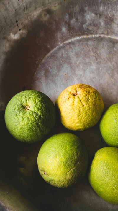 9 Ways Your Supermarket Is Wasting Food