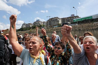 Turkiye’s opposition CHP supporters clash with police outside Istanbul HQ