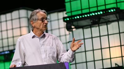 "That's not AI's fault, that is the capitalist system." The 'Godfather of AI' warns how the tech will wipe out jobs but boost profits