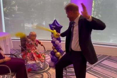 Prince Harry sword fights with young girl at WellChild Awards after she gives him heartwarming present for Archie and Lilibet