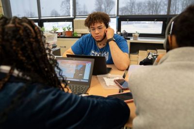 Dad Says Son's $45K Job Sucked The Joy Out Of His Life. After Quitting With No Plan, He Moved Back In With Wife And Kid —'We've Got A Big House'