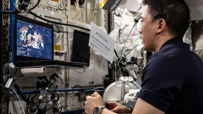 ISS astronaut Jonny Kim says controlling robots on Earth felt like playing video games: 'This demo brought me right back'