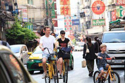 Calls for vouchers for foreign visitors