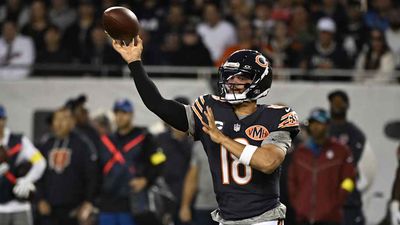 Caleb Williams Painted Nails in Honor of Special Cause for Bears-Vikings