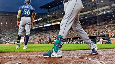 Cal Raleigh Is Carrying the Mariners With Glute Force
