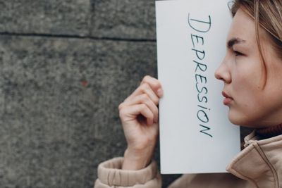 10 Subtle Ways Depression Creeps Into Your Life Without Warning