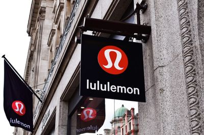 Lululemon Shares Seen Fairly Valued As Near-Term Momentum Remains Weak