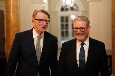 Starmer backs Mandelson after US ambassador calls Jeffrey Epstein his ‘best pal’
