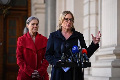 Victorian Labor targets affluent Melbourne suburbs for rezoning to allow 16-storey apartment towers