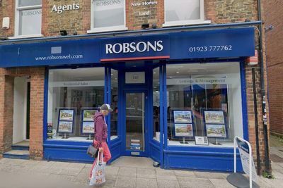 Estate agent gets £21,000 payout after complaining he was given ‘low status’ desk
