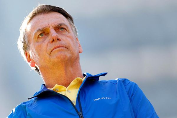 Brazil: first judge in Jair Bolsonaro coup plot trial votes to convict