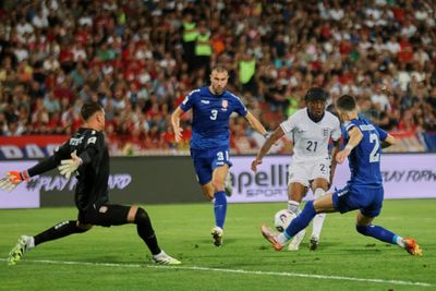Noni Madueke leads five-star England’s rout of Serbia with World Cup in sight