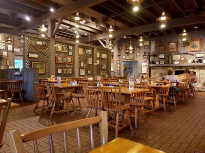 Cracker Barrel suspends remodeling plans after backlash over logo change