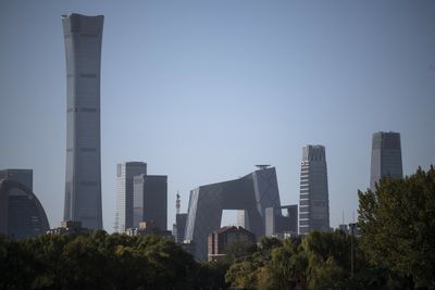 US firms in China most pessimistic since 1999, survey says
